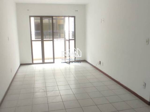 #2006 - Apartamento para Venda em Campos dos Goytacazes - RJ